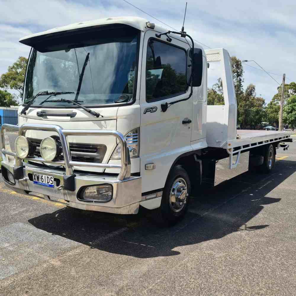 About towing Fawkner